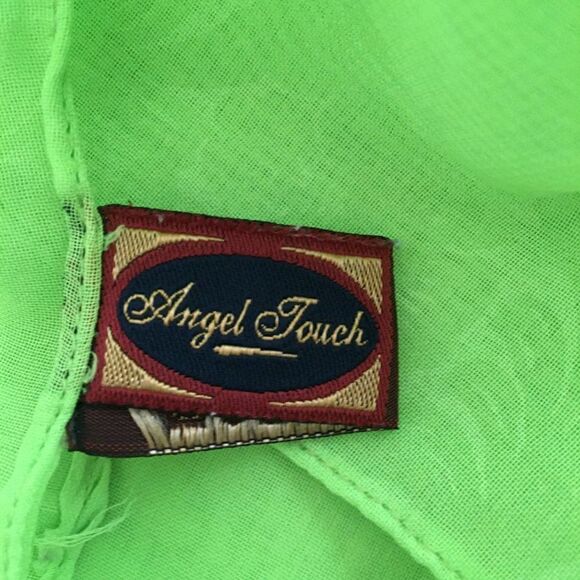 Angel Touch Cover up - Picture 2 of 4